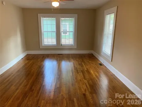 208 Parker Avenue Mooresville NC 28115