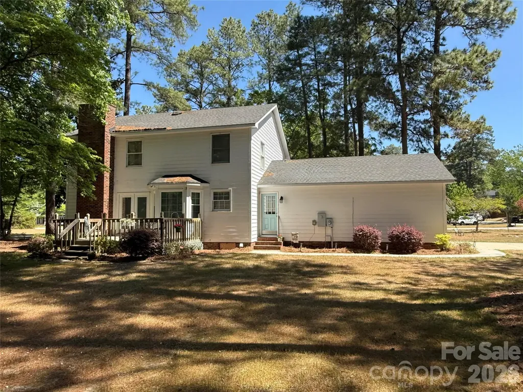 12760 Woodbridge Drive Laurinburg NC 28352
