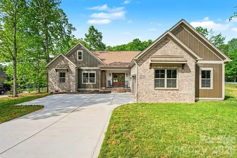 4527 Burrenfort Drive Denver NC 28037