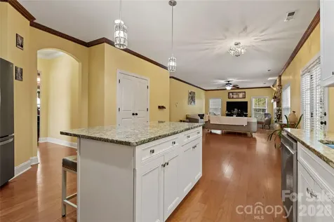 1518 Squirrel Lake Court Matthews NC 28105