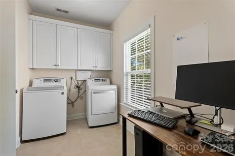 1518 Squirrel Lake Court Matthews NC 28105