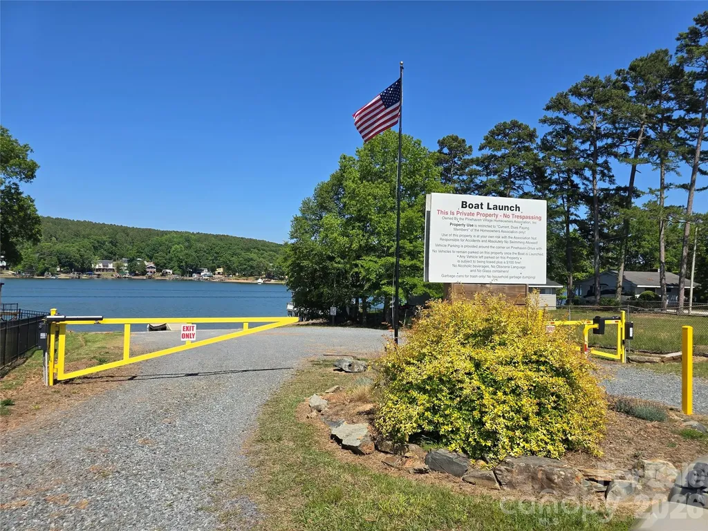 159 Hillcrest Road New London NC 28271