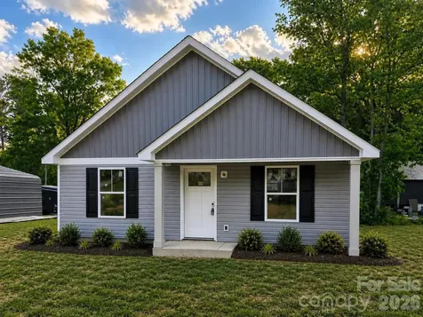 159 Hillcrest Road New London NC 28271