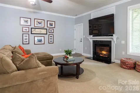 75 Ledgestone Drive Fairview NC 28730