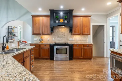 75 Ledgestone Drive Fairview NC 28730