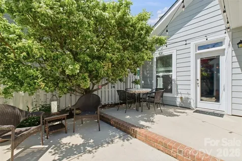 22237 Market Street Cornelius NC 28031