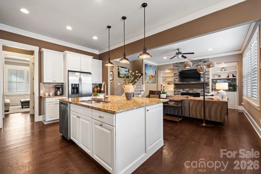 2319 Lochview Street Pineville NC 28134