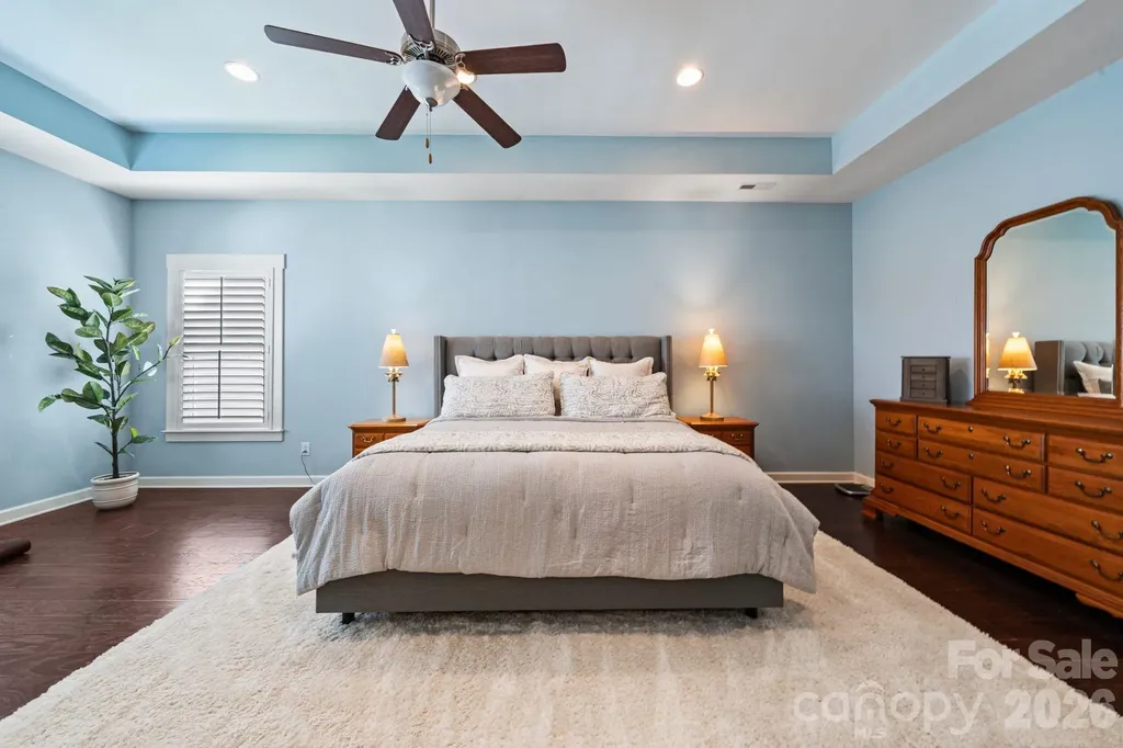 2319 Lochview Street Pineville NC 28134