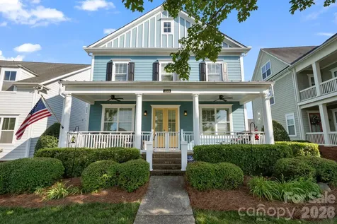 2319 Lochview Street Pineville NC 28134