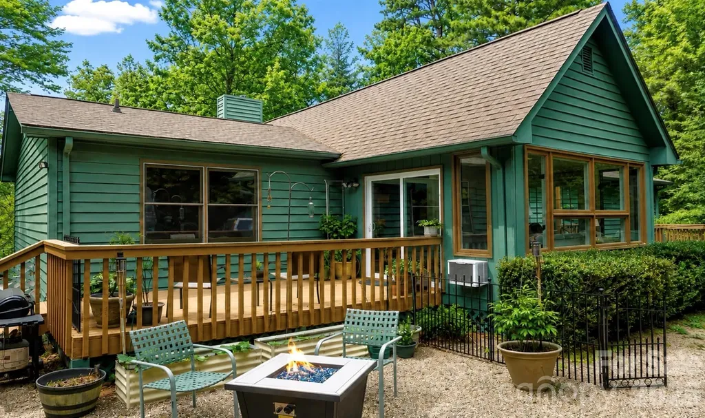 2698 Connestee Trail Brevard NC 28712
