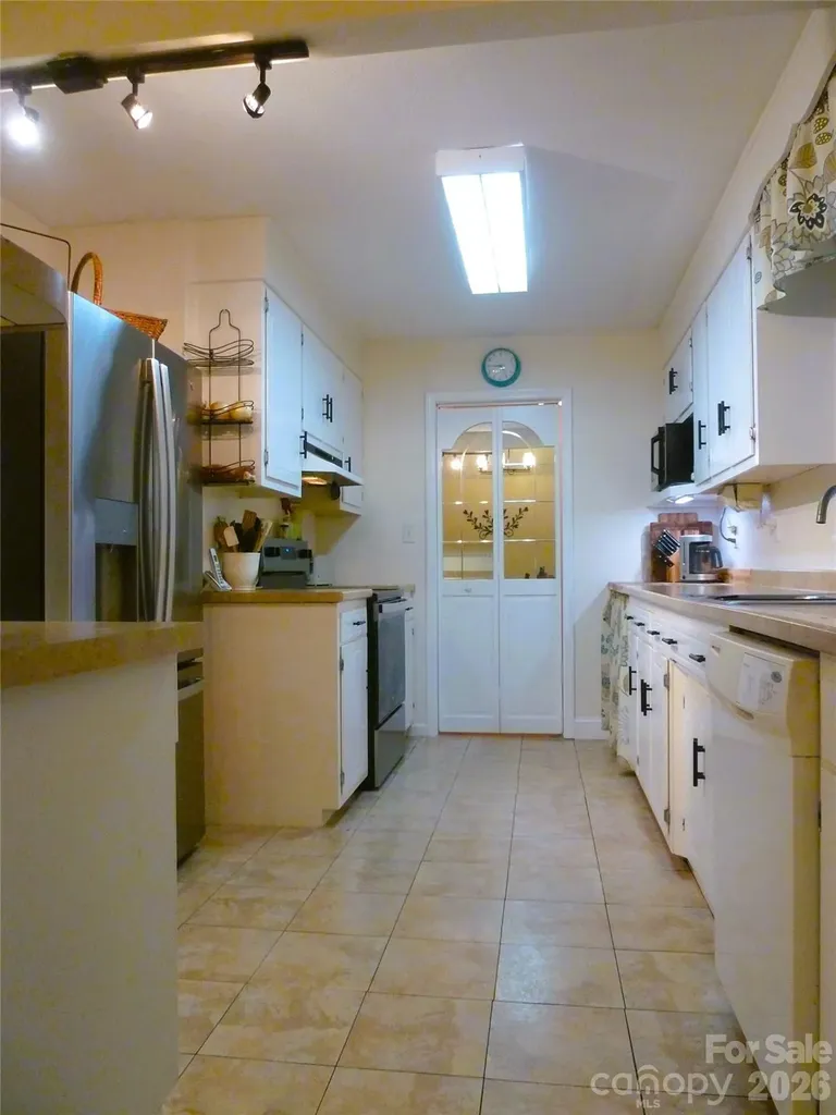 2698 Connestee Trail Brevard NC 28712