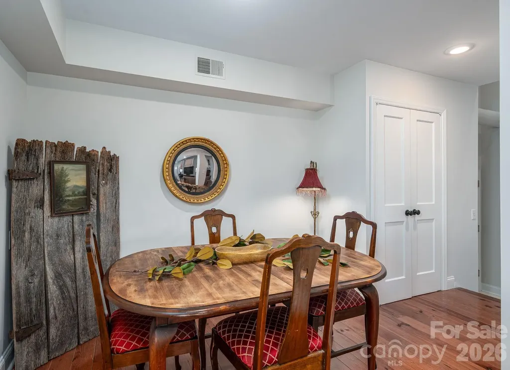 201 S Washington Street Shelby NC 28150