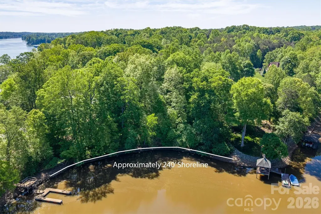 1725 Bay Head Court Catawba NC 28609