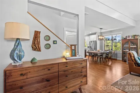 9 Elkmont Drive Asheville NC 28804