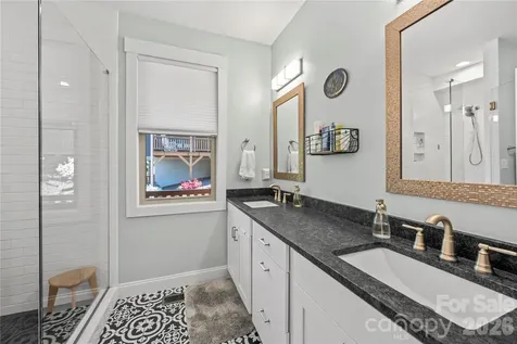 9 Elkmont Drive Asheville NC 28804