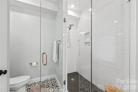 9 Elkmont Drive Asheville NC 28804