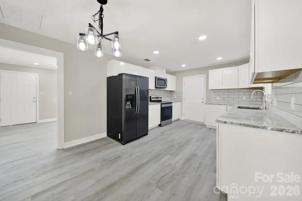 512 S Villa Street Kannapolis NC 28083