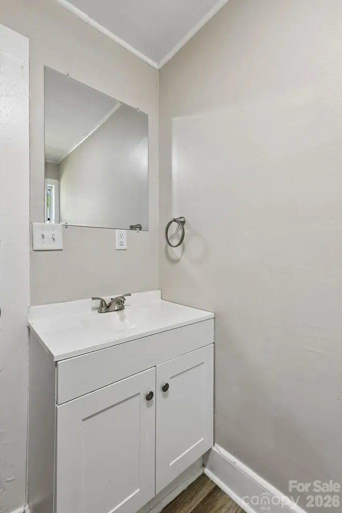 408 E Park Avenue Gastonia NC 28054