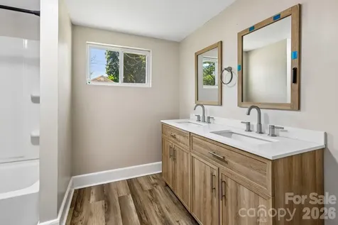 408 E Park Avenue Gastonia NC 28054