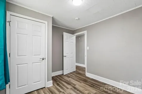 408 E Park Avenue Gastonia NC 28054