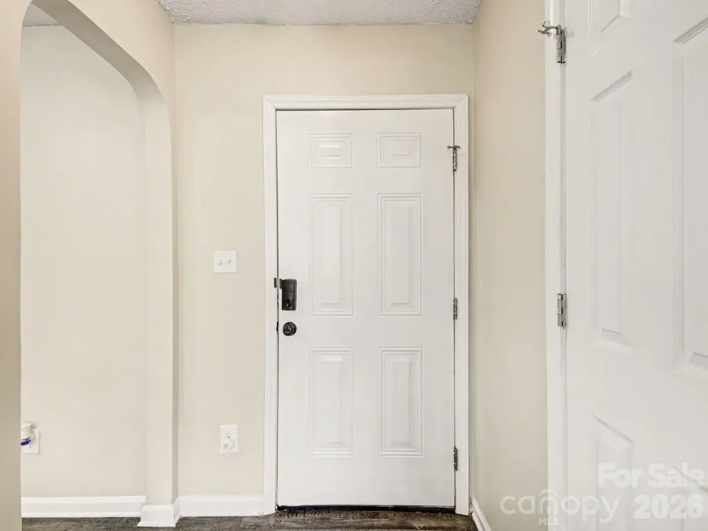 3744 Capps Hill Drive Charlotte NC 28216