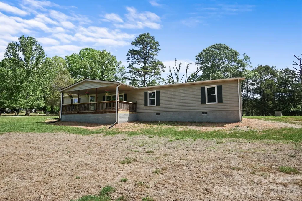 1305 Craig Drive Iron Station NC 28080