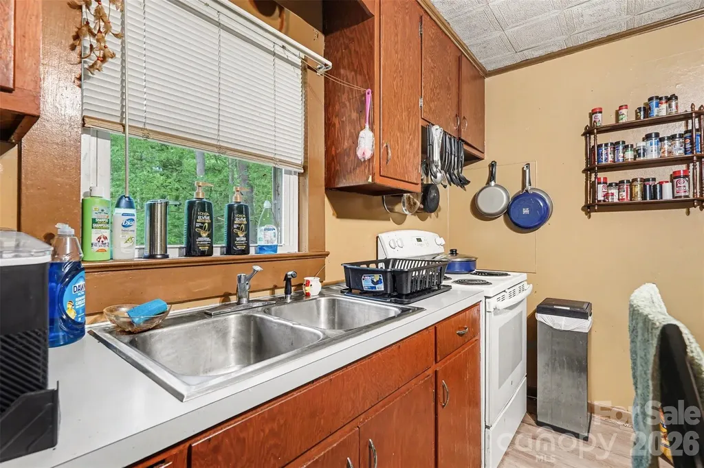 1730 2nd Street Place SW Hickory NC 28602