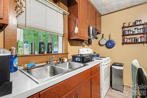 1730 2nd Street Place SW Hickory NC 28602