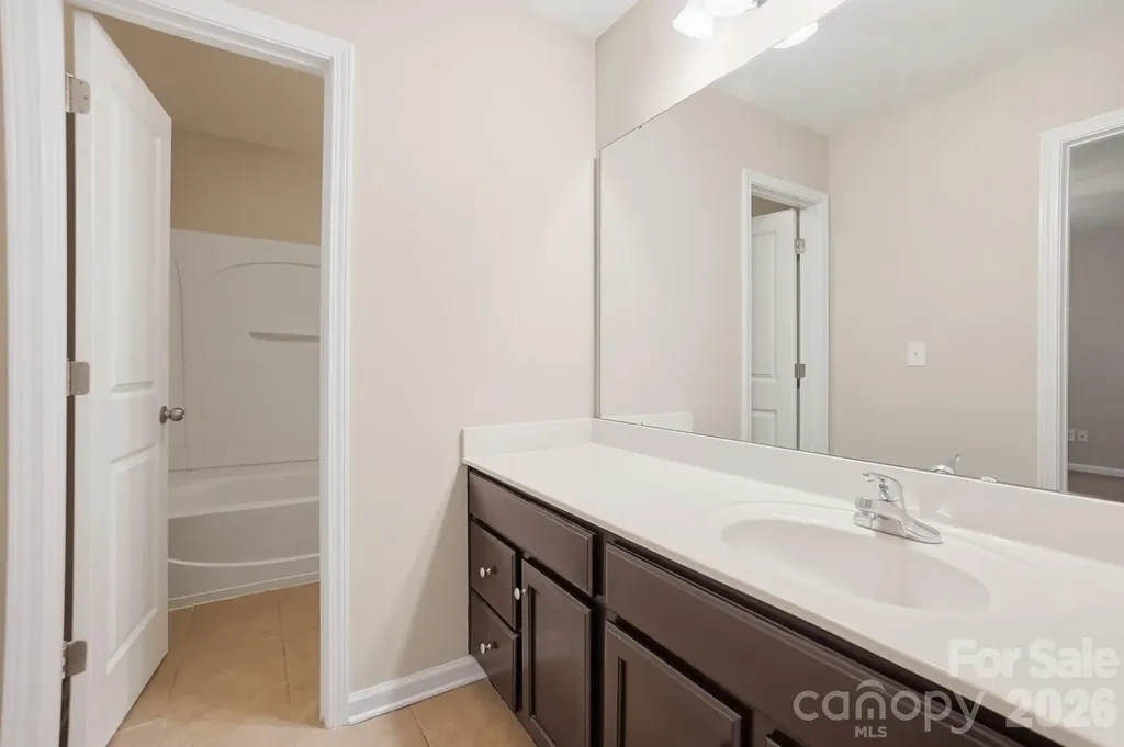 9013 Gailes Drive Charlotte NC 28278