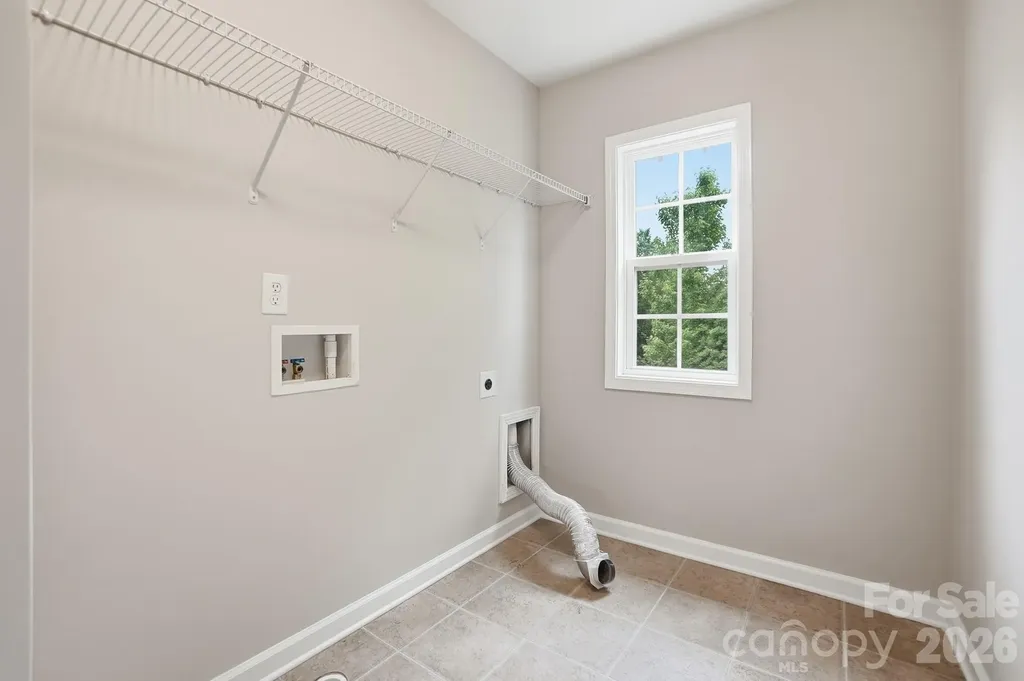 9013 Gailes Drive Charlotte NC 28278