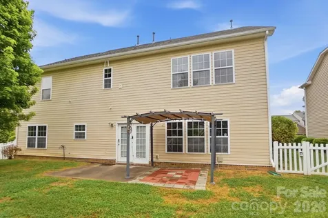 9013 Gailes Drive Charlotte NC 28278