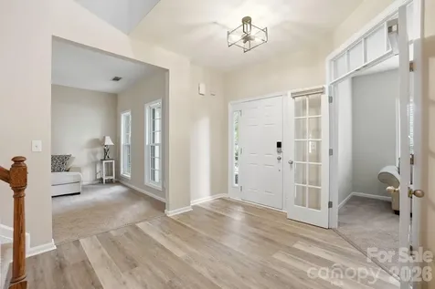9013 Gailes Drive Charlotte NC 28278