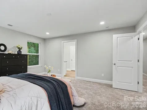 1074 Mackey Court Gastonia NC 28056