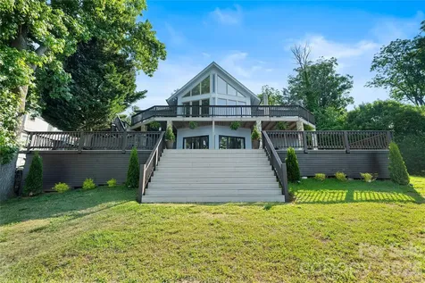 8611 Island Point Road Charlotte NC 28278