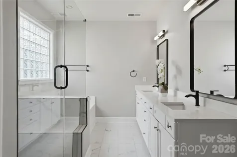 5068 Gladiola Way Tega Cay SC 29708