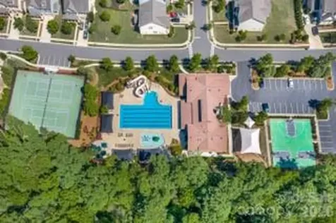 5068 Gladiola Way Tega Cay SC 29708