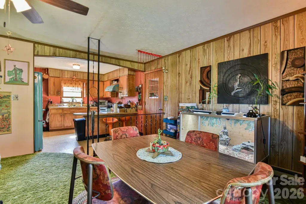 16 Rocking Chair Lane Leicester NC 28748