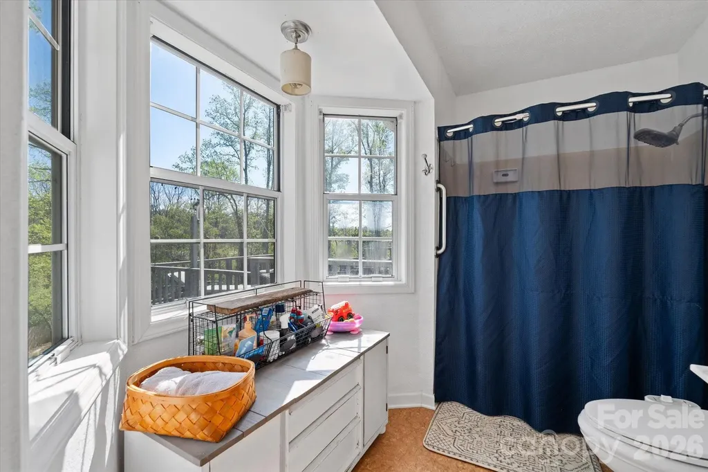 441 Hunters Glen Lane Hendersonville NC 28739