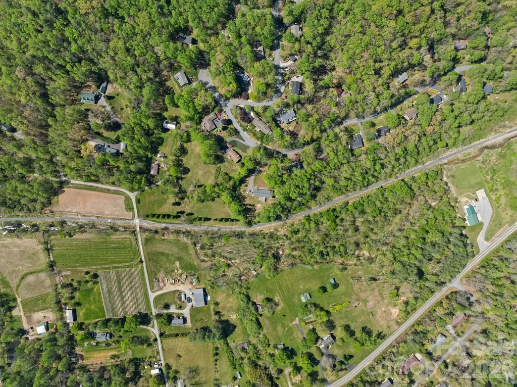 441 Hunters Glen Lane Hendersonville NC 28739