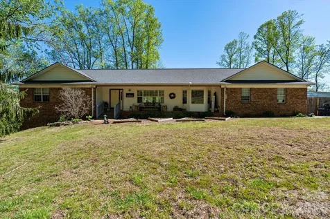 441 Hunters Glen Lane Hendersonville NC 28739