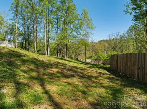 441 Hunters Glen Lane Hendersonville NC 28739