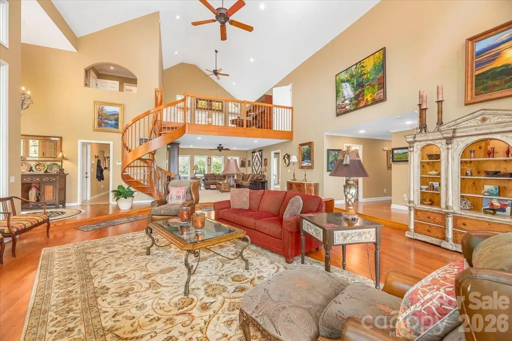 1108 Rocky Knob Road Waynesville NC 28786