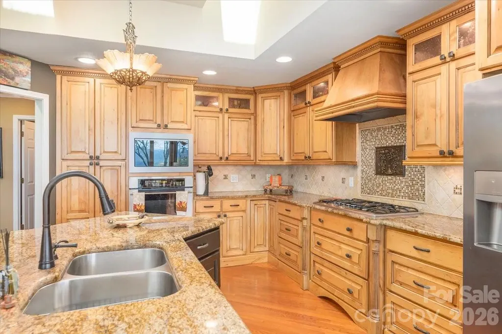1108 Rocky Knob Road Waynesville NC 28786