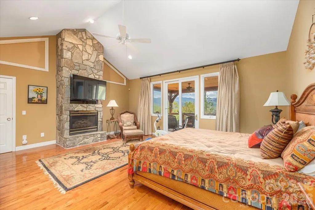 1108 Rocky Knob Road Waynesville NC 28786