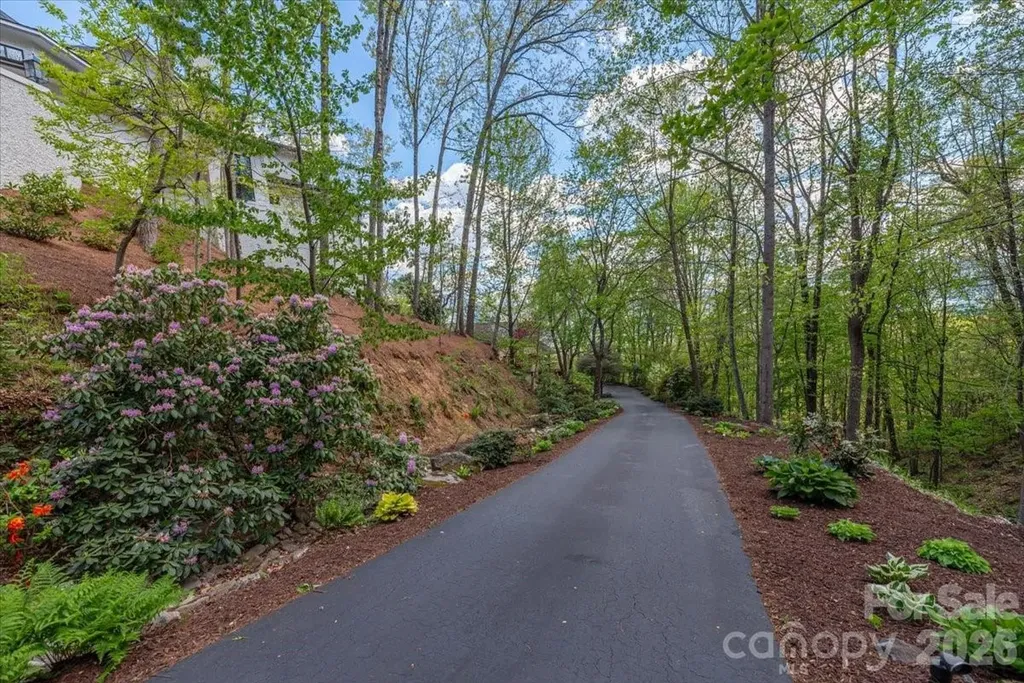 1108 Rocky Knob Road Waynesville NC 28786