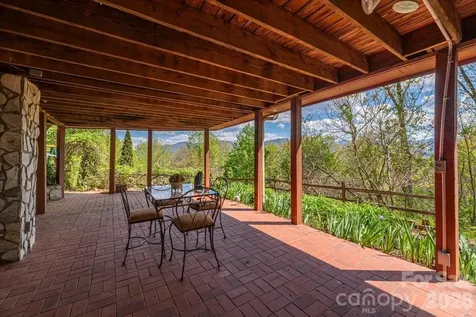 1108 Rocky Knob Road Waynesville NC 28786