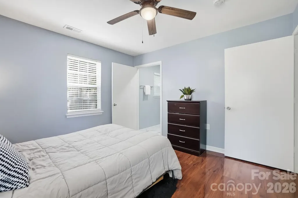906 Key Street Charlotte NC 28208