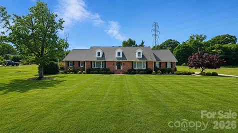 1121 Smith Street Albemarle NC 28001