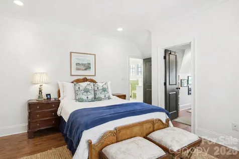 2744 Normandy Road Charlotte NC 28209