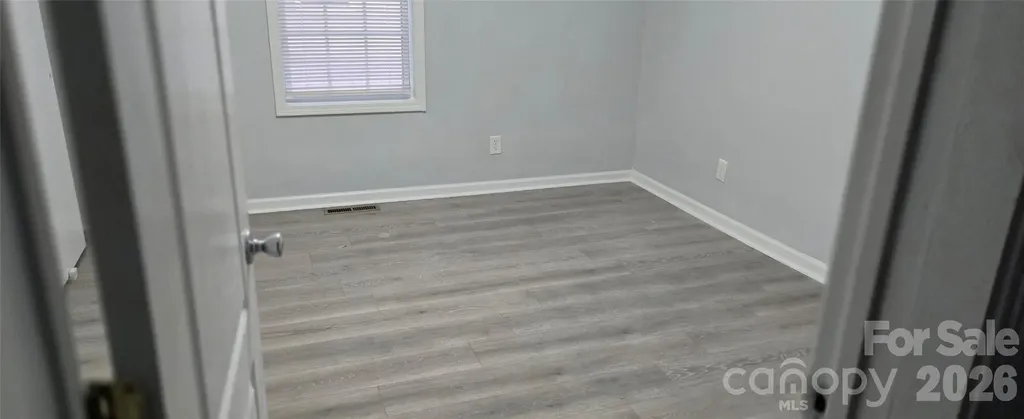 227 W B Street Newton NC 28658